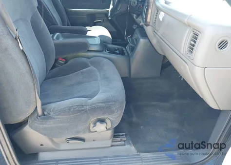 2002 GMC Sierra 1500 Sle z USA, uszkodzony, nr VIN 2GTEK19T221283589